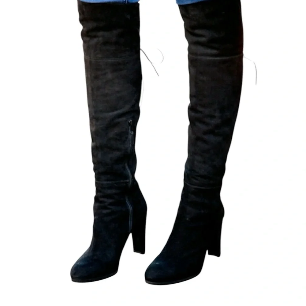 Stuart Weitzman Lace me up suede boots RETAIL 850